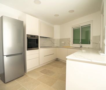 Location Appartement 3 pièces 51m² ST ANDRE DE LA ROCHE 06730 - Photo 3