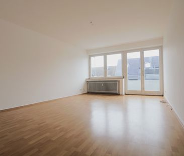 Ihr neues Zuhause: Frisch renovierte 2-Zimmer-Wohnung mit Balkon in... - Photo 6