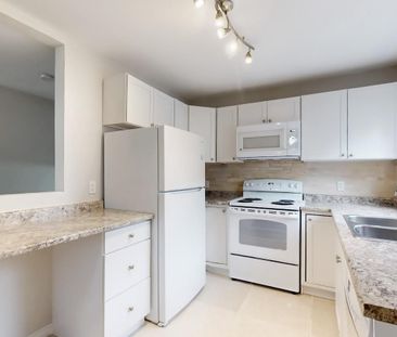 For Lease - 34 Orton Park Unit# Upper, Toronto, Ontario - Photo 3