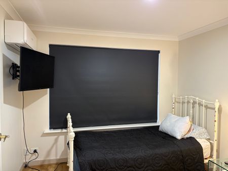 Bibra Lake - Photo 2