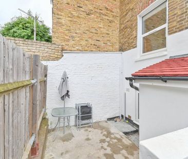 5 bedroom house to rent - Photo 2