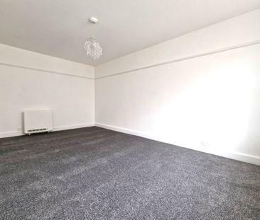 2 Bed Flat, Union St, LU1 - Photo 2