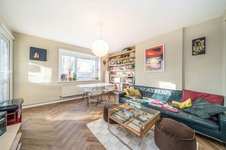 3 bedroom flat to rent - Photo 5