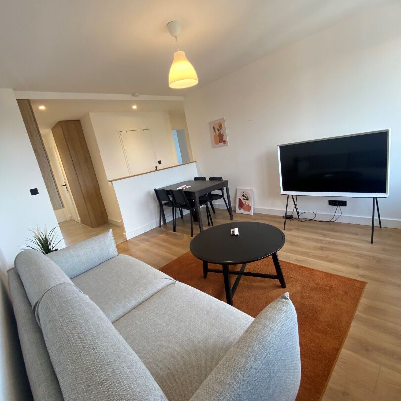 Location Appartement 3 pièces 57m² CALUIRE ET CUIRE 69300 - Photo 1