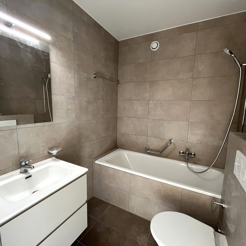 Beau 2.5 pièces rénové à Yens - Photo 1