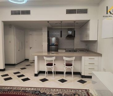 Fully Upgraded | Furnished | Huge layout - Photo 1