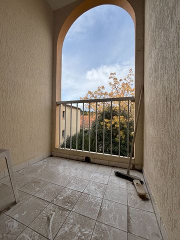 Location Appartement 1 pièce 20m² NIMES 30000 - Photo 5