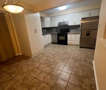 For Lease - 5107 Lampman Avenue, Burlington, Ontario - Photo 4