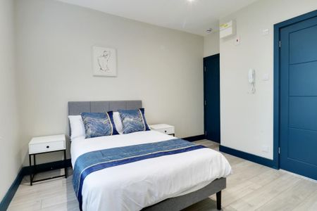 Studio to rent - Photo 3