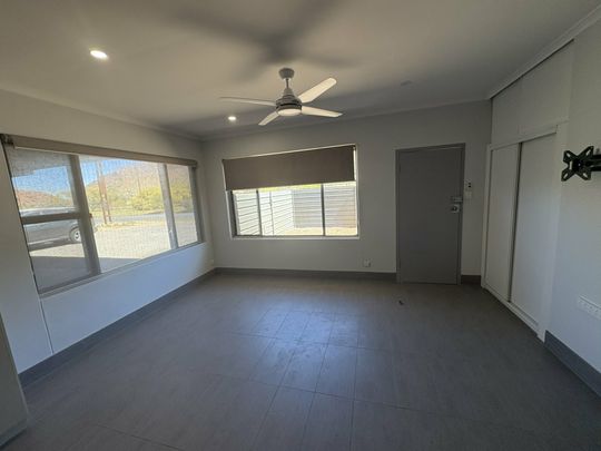 TWO BEDROOM, ONE BATHROOM UNIT IN GILLEN OVERLOOKING THE RANGES - Photo 1