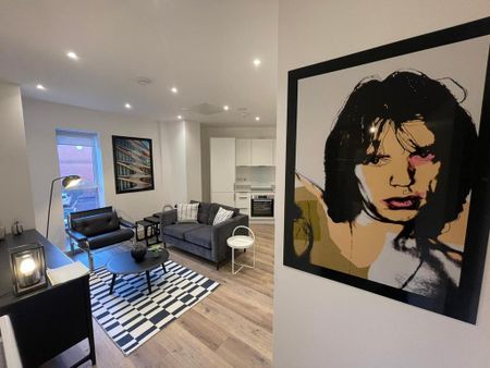 2 bedroom flat to rent - Photo 2