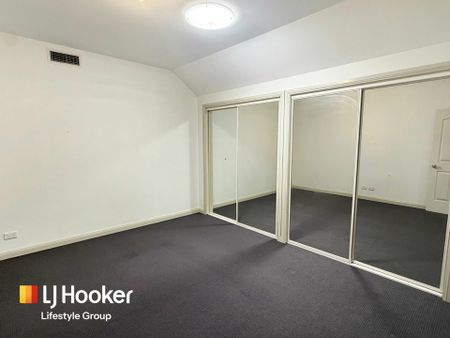 40 The Retreat, Bringelly - Photo 4