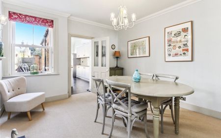 Manor Road, Walton-on-Thames, Surrey, KT12 - Photo 3