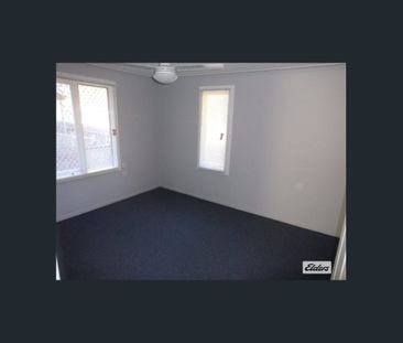 Great Size 4 Bedroom Home - Photo 2