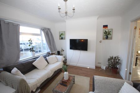 3 bedroom terraced house to rent - Photo 4