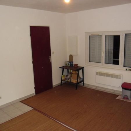 Location Appartement 1 pièce 18m² SOUCIEU EN JARREST 69510 - Photo 4