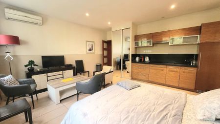 Location Appartement 1 pièce 31m² CANNES 06400 - Photo 5