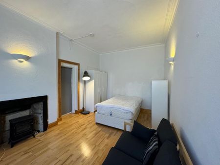 Studio to rent - Photo 5