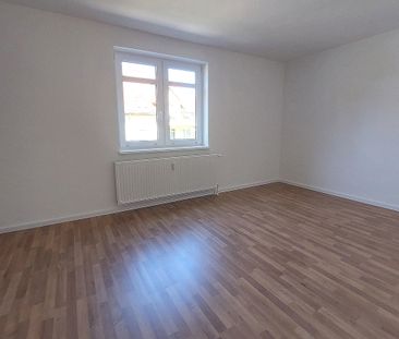 FRISCH RENOVIERTE 2 RAUMWOHNUNG mit Terrasse - Foto 3