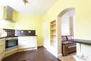 2 BEDROOM House - Mid Terrace - Photo 4