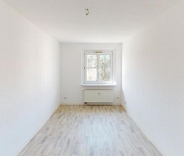 Große 1-Raum-Wohnung mit Balkon - Photo 2