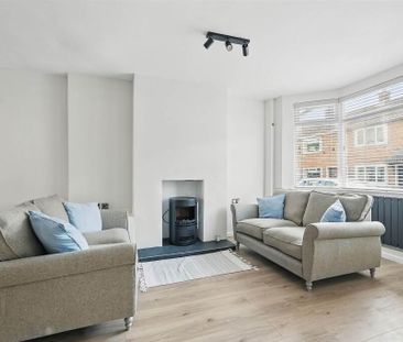 13 Hillfoot Street, Belfast, BT4 1PR - Photo 3