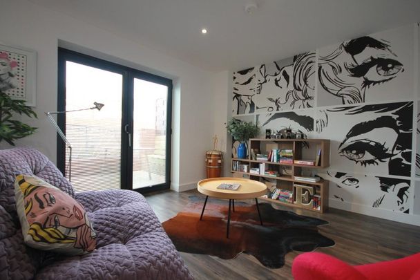 2 bedroom penthouse to rent - Photo 1