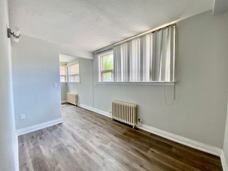 For Lease - 34 Erlesmere Avenue Unit# 3, Brampton, Ontario - Photo 4