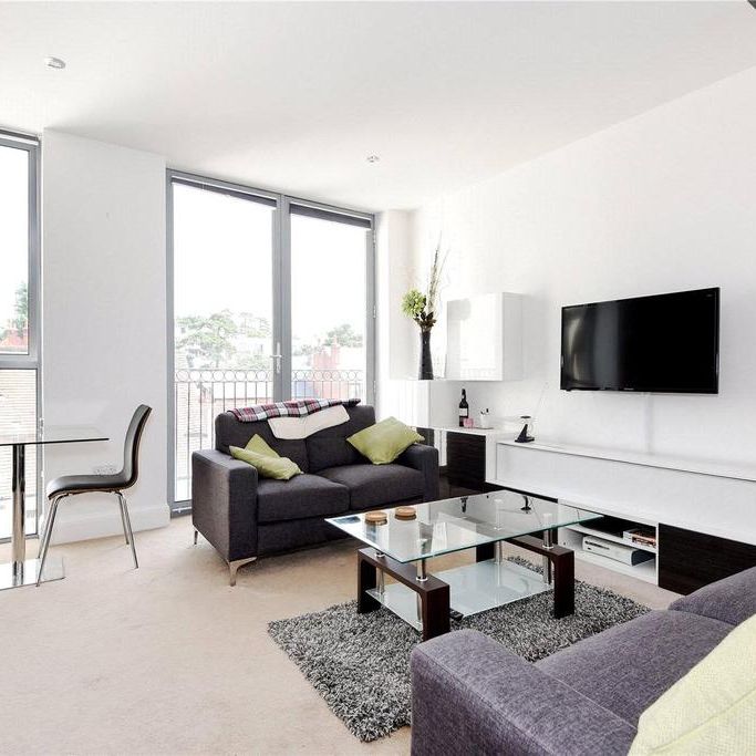 2 bedroom apartment to rent - Photo 1