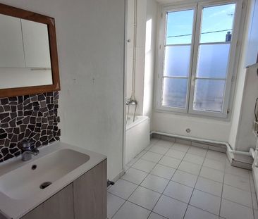 Location Appartement 3 pièces 55m² - Photo 5