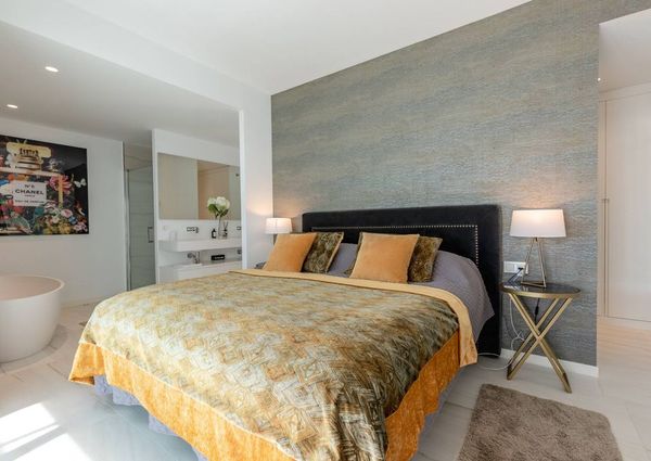 5 bedroom luxury Villa for rent in San Pedro de Alcántara, Spain