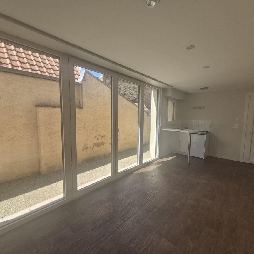 Location Appartement 1 pièce 23m² ARQUES 62510 - Photo 1