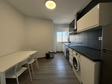 Avinguda del Primat Reig, Valencia, Valencian Community 46019 - Foto 5