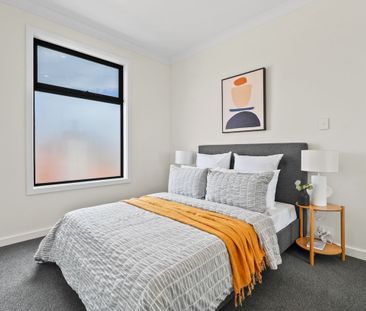 Brand New 4 Bedroom Beauty! - Photo 3