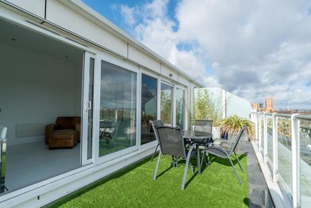 2 bedroom apartment to rent - Photo 4