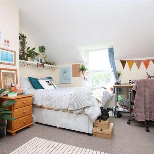 Combe Park, Bath, BA1 - Photo 1