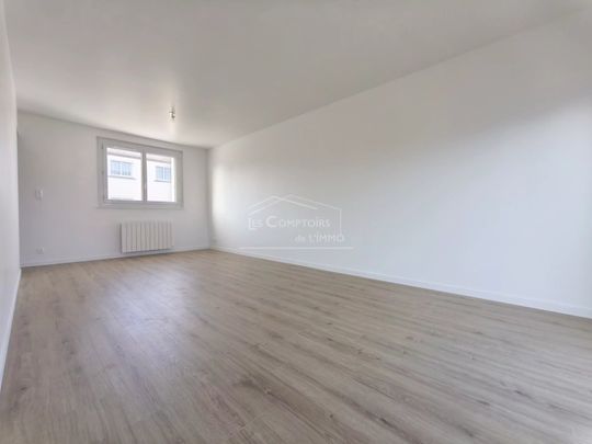 Location Maison 5 pièces 87m² DONGES 44480 - Photo 1
