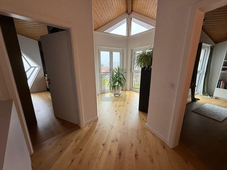 BELLE VILLA FAMILIALE AVEC JARDIN ET TERRASSES - Foto 4