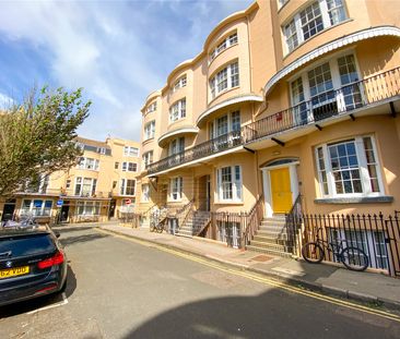 property to rent - Photo 1