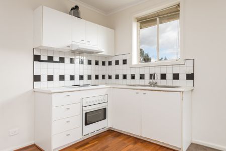Private & Secure Light Filled Apartment - Photo 4