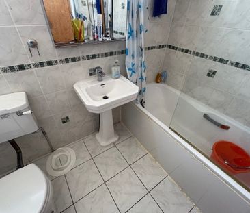 Thorn Hill - Photo 2