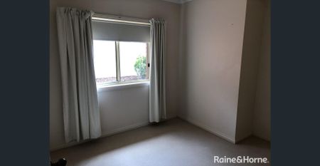 Charming Family Home on Long Island Road - Photo 4