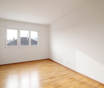 "Grosszügige Wohnung sucht neue Bewohner!" - Photo 4