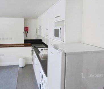 apartment to rent Fitzwilliam Road, Cambridge, Cambridgeshire, CB2 - Photo 5