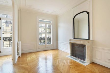 Location appartement, Paris 16ème (75016), 6 pièces, 196.03 m², ref 86857922 - Photo 3