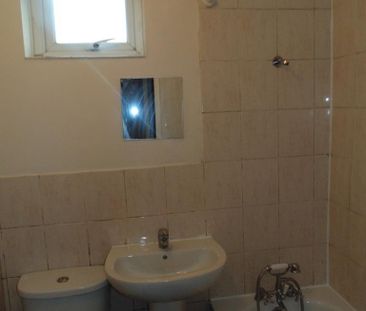 4 bedroom maisonette to rent - Photo 6
