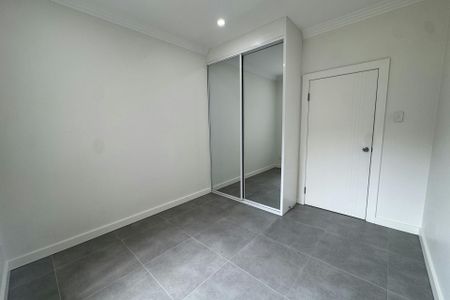 Modern Home in a Prime, Ultra-Connected Location - Photo 4