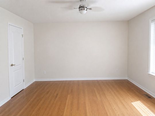 For Lease - 136 Edwards Street Unit# 206, Clarence-Rockland, Ontario - Photo 1