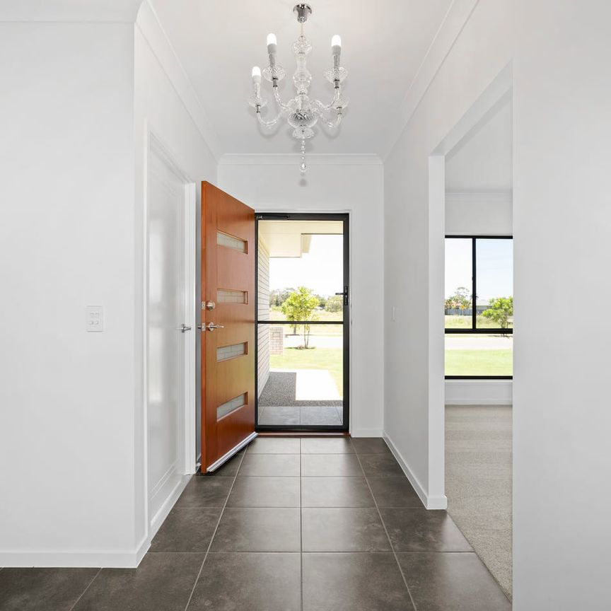 Brand new - Immaculate Build - Beautifully Finished - Photo 1