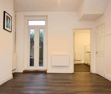 Robert Street, Cathays, Cardiff, CF24 - Photo 2